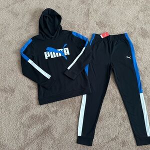 NWTs Boy’s Puma Black, Blue, and White Jogger Set - Large